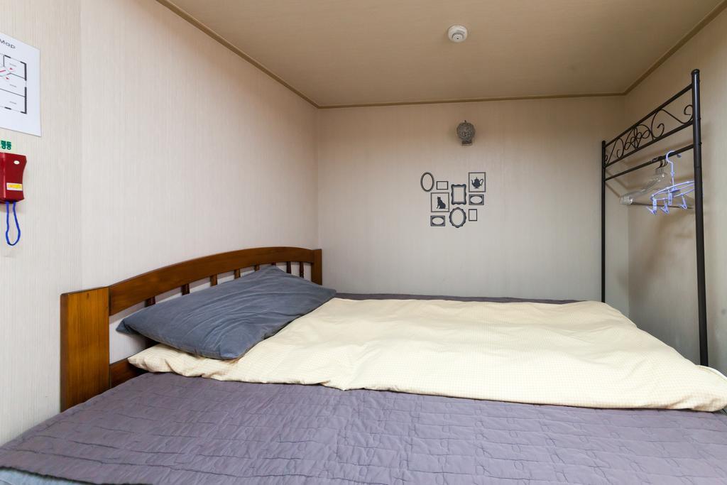 Yehadoye Guesthouse Seoul Ruang foto